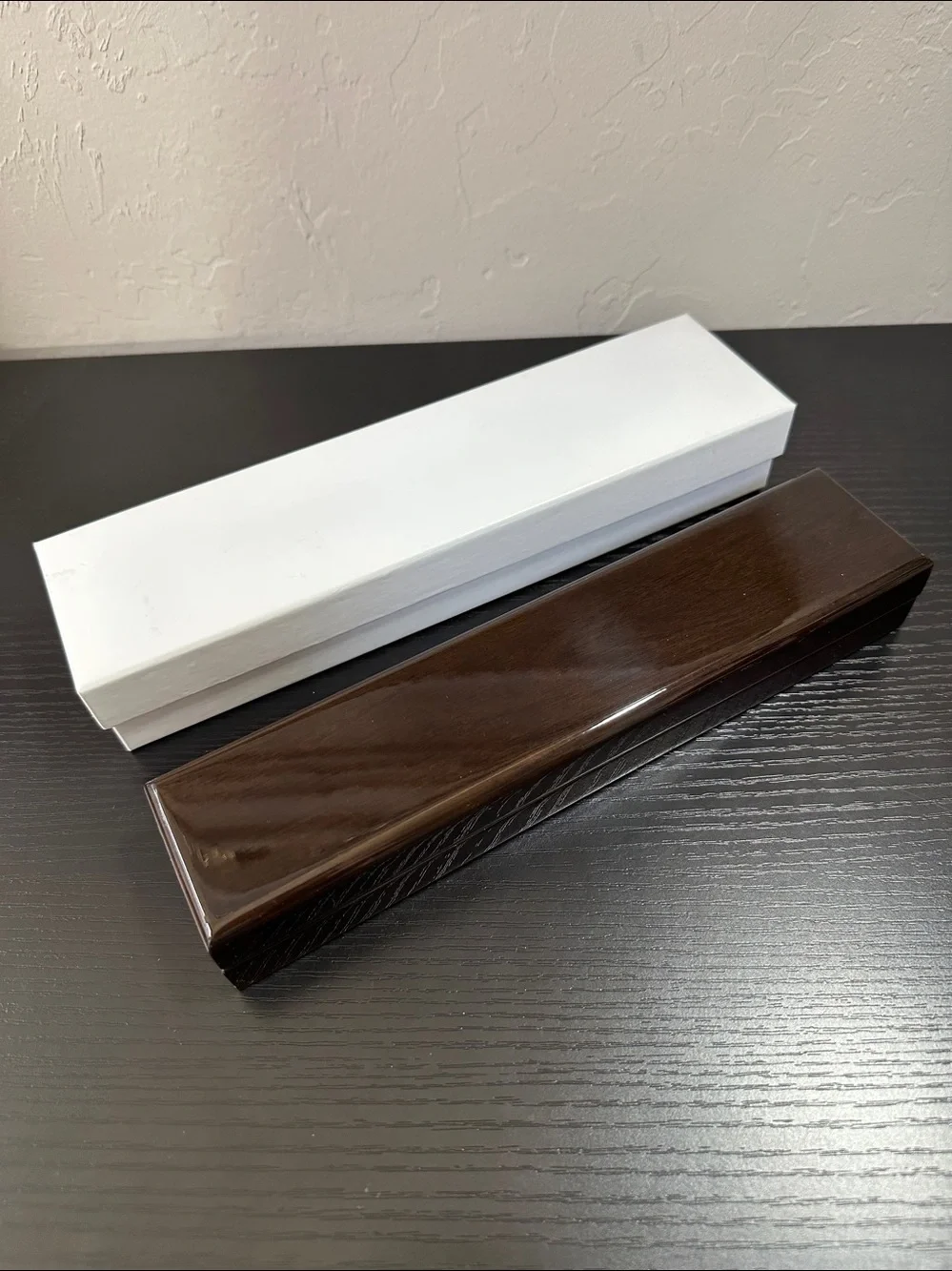 Premium High-Gloss Lacquer Bracelet/Watch  Presentation Case – Brand New